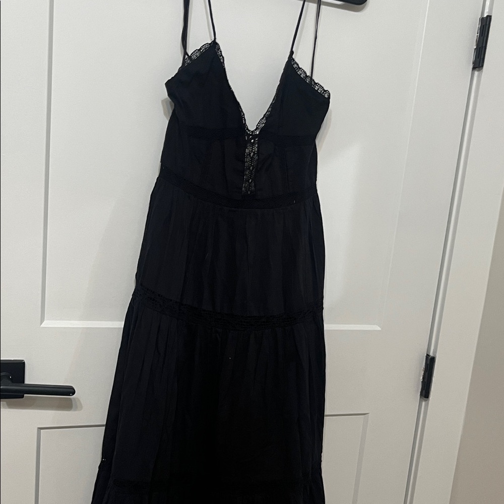 Zara Elegant Black Skirt with Lace Trim